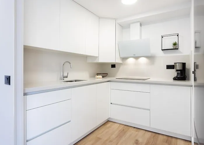 Sunny Olympia By Sunkeyrents